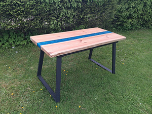 Täispuidust söögilaud 143x70 cm (1 foto / 2)