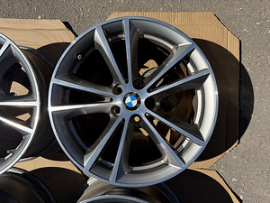 17" оригинальные диски BMW стиль 631 5x112 + датчики (3 фото из 10)