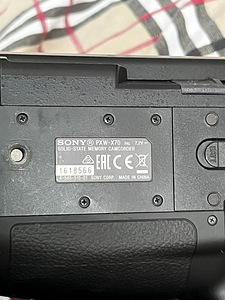 Sony PXW-X70 XDCAM (3 foto / 4)