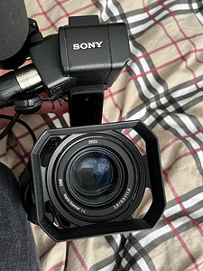 Sony PXW-X70 XDCAM (4 foto / 4)