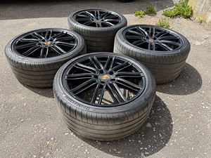 21" оригинальные диски Porsche Panamera разной ширины 5x130 + шины (2 фото из 10)