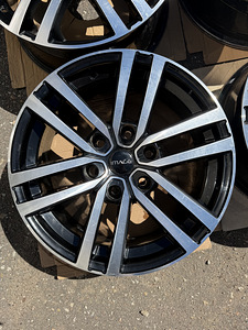 18" диски Mitsubishi 6x139,7 (производитель Image) (4 фото из 10)
