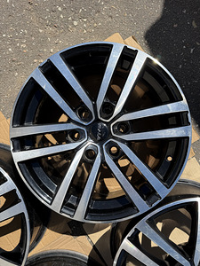 18" диски Mitsubishi 6x139,7 (производитель Image) (5 фото из 10)