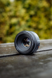 Canon EF 50mm f1.8 STM (2 foto / 3)