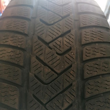 Pirelli rehvid 245/50R19