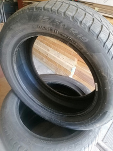 Шины Pirelli 245/50R19 (2 фото из 5)
