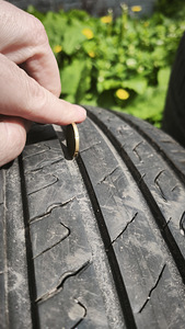 Suverehvid 225/65/R17 (2 foto / 6)