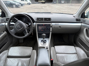 AUDI A4 AVANT (7 фото из 8)