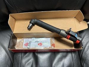 УГЛОВАЯ ШЛИФОВАЛЬНАЯ МАШИНКА KS tools (2 фото из 3)