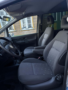 Vw Sharan 1.9 66 кВт (5 фото из 8)