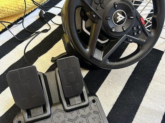 Игровой руль Thrustmaster для ПК, PS4, PS5