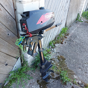Täispuhutav paat mootoriga (3 foto / 7)
