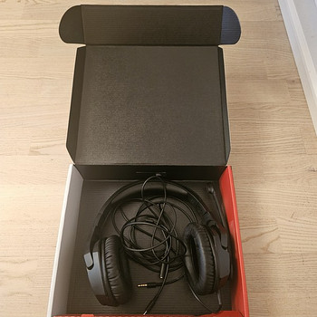 Mänguriklapid HyperX Cloud Stinger (karbiga)
