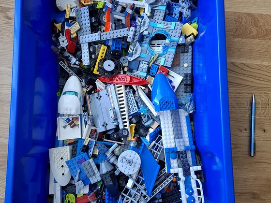 Детали LEGO для самолета