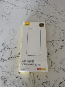 iPhone 13 Pro Max ekraani kaitseklaas (1 foto / 2)