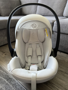 Cybex Cloud G автокресло (3 фото из 3)