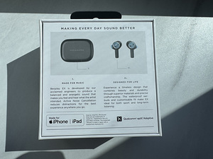 Bang & Olufsen Beoplay EX (5 foto / 5)