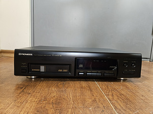 Pioneer PD-M406 Multi Play Compact Disc Player (1 фото из 3)