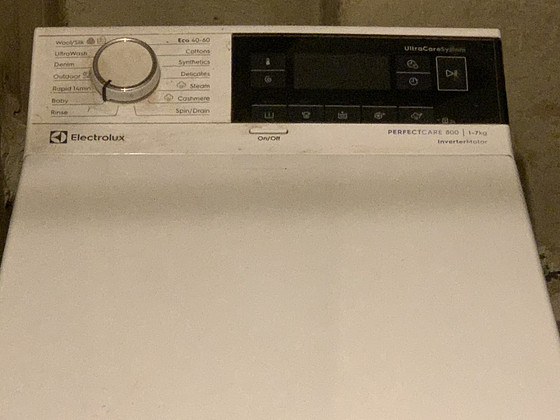 Pealtlaetav pesumasin ELECTROLUX EW8T3372 - VARUOSADEKS
