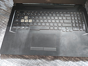 ASUS TUF Gaming FX7061U-H7177 — varuosadeks / taastamiseks (3 foto / 4)