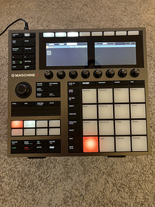 Native Instruments Maschine Plus (3 фото из 6)