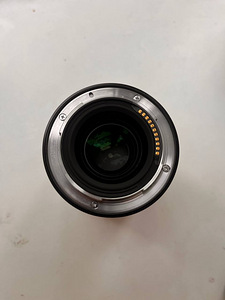 Viltrox Z AF 85mm f/1.8, NIKKOR Z 35mm f/1.8 S (3 foto / 4)
