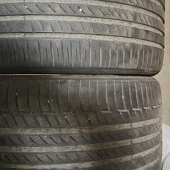 M: 315/30R22 rehvid 2tk