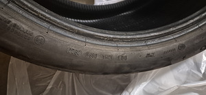 Шины M: 315/30R22 2 шт (3 фото из 4)
