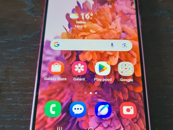 Samsung Galaxy S20FE 128GB Punane