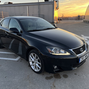 Lexus IS 250 153 kW, 2012