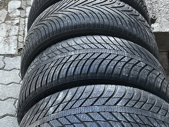 R17 225/45/R17 NEXEN