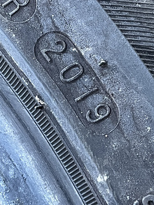 R17 225/45/R17 NEXEN (5 фото из 6)