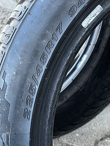 R17 225/45/R17 NEXEN (3 фото из 6)