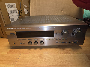 Yamaha Natural Sound AV ресивер rx-v596rds (1 фото из 3)