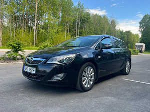 OPEL ASTRA SPORTS TOURER 2011 (1 foto / 6)