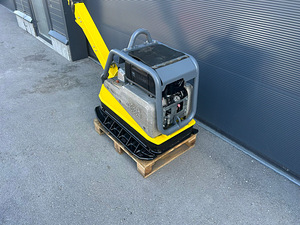 Wacker Neuson 425кг уплотнитель грунта (3 фото из 3)