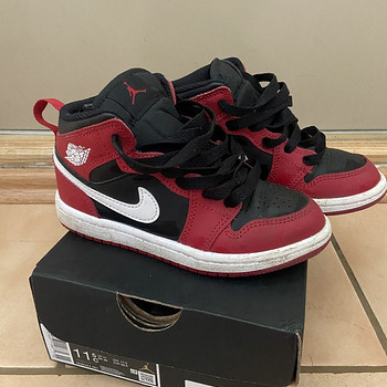 Nike jordan кроссовки