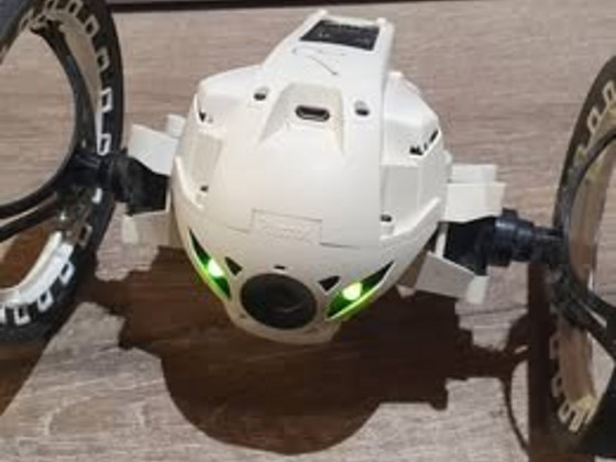 Sõitev droon Parrot Jumping Sumo