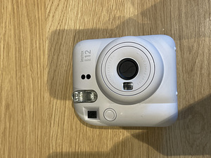 Instax mini 12 (1 фото из 2)