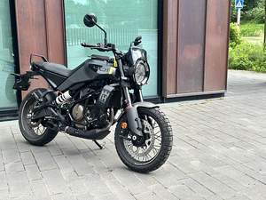 Мотоцикл Husqvarna Svartpilen 401 (2025) — на гарантии (1 фото из 5)