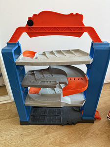 Hotwheels (2 фото из 3)