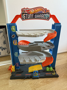 Hotwheels (3 фото из 3)