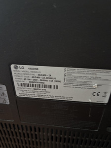 Телевизор LG 42" (2 фото из 2)
