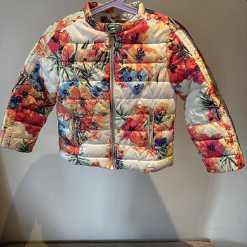 Zara tüdrukute jope suurus 5 110cm