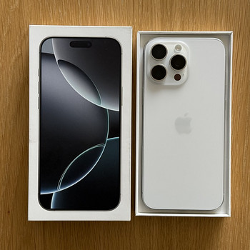 Apple iPhone 16 Pro Max White Ti 256GB в хорошем состоянии!