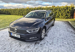 Volkswagen Passat Comfortline 2.0 TDI 110 kW (1 foto / 13)