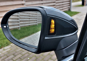 Volkswagen Passat Comfortline 2.0 TDI 110 kW (4 foto / 13)