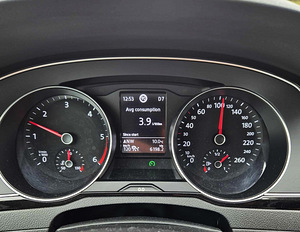 Volkswagen Passat Comfortline 2.0 TDI 110 kW (11 foto / 13)