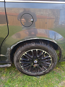 Lancia Voyager 2011 (6 foto / 9)
