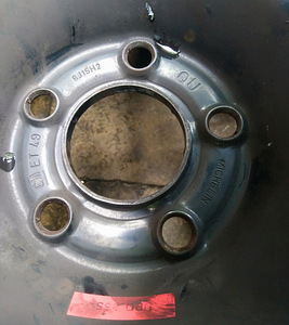Стальные диски Saab, Opel 15 " (2 фото из 2)